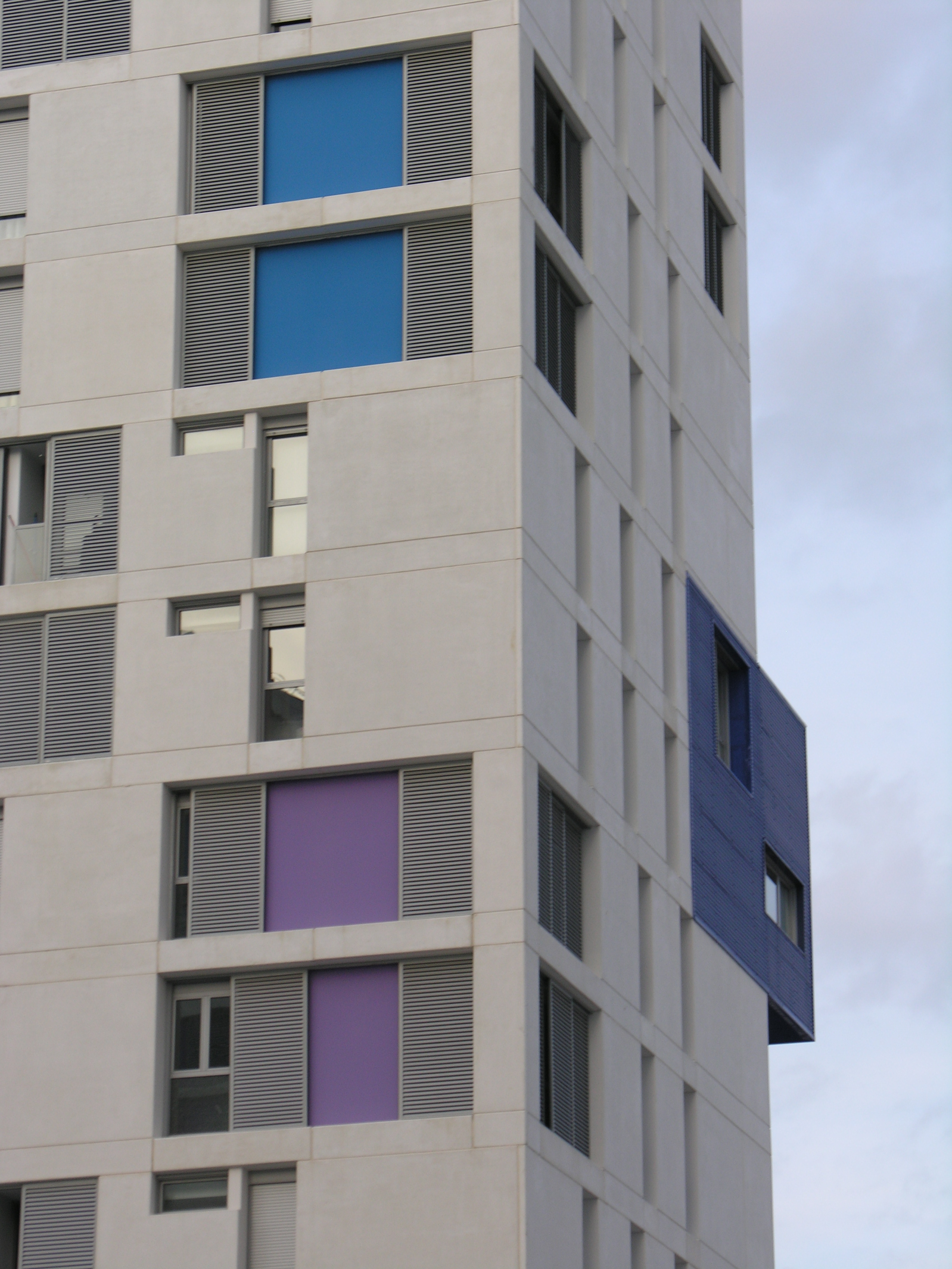 Nueva Plaza Porticada en el Ensanche de Zabalgana - foto 9